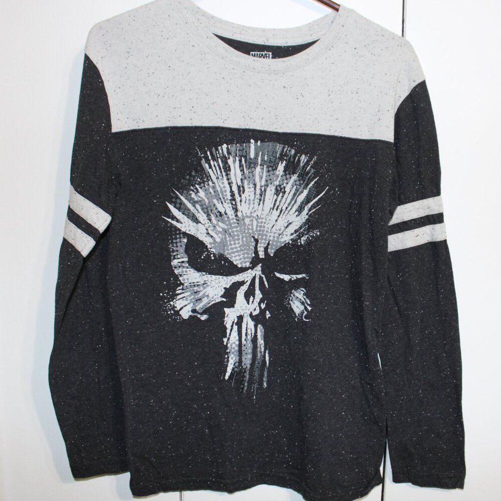 Marvel Punisher Long Sleeve Tee
